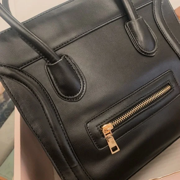 Phantom Top Handle Open Tote Handbag with Zipper Closure in Black Faux Leather - Picture 2 of 5